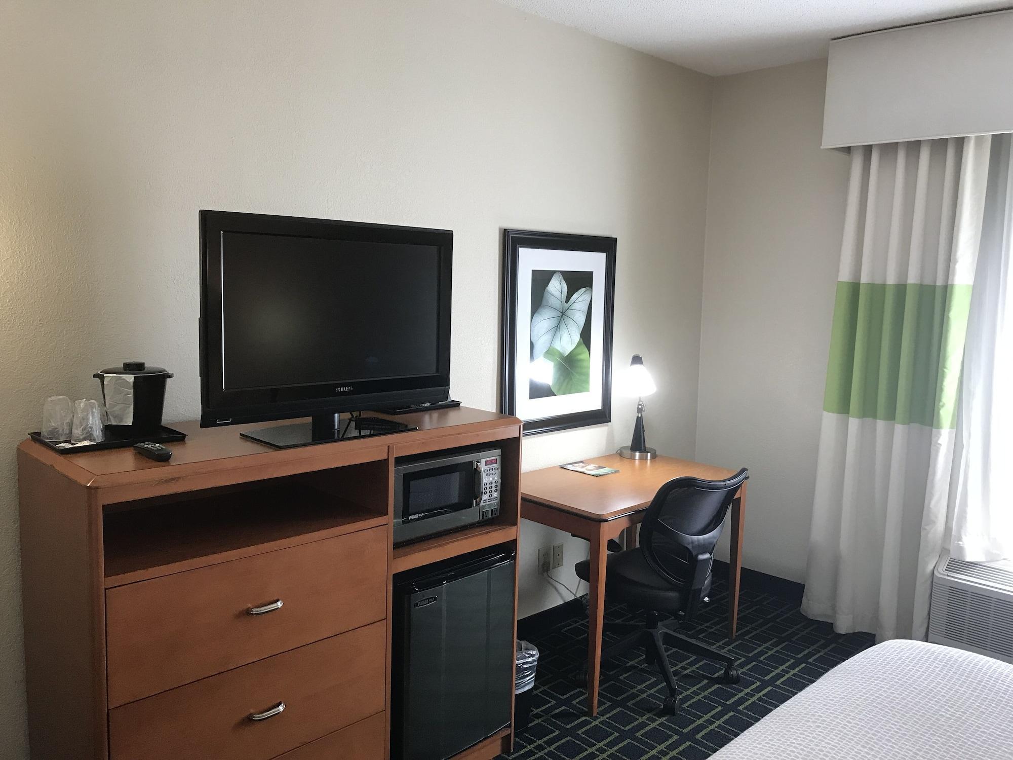 Best Western Louisville South - Shepherdsville Hillview Bagian luar foto